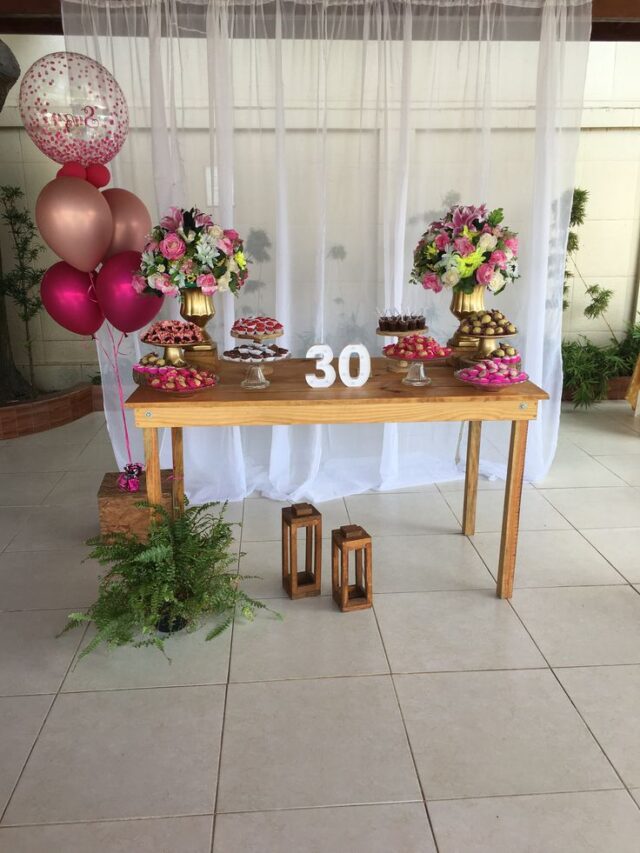 Decoração de aniversário feminino simples e barato +60 ideias